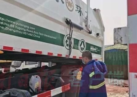 城市“美容師”：疫情不止，我們不散